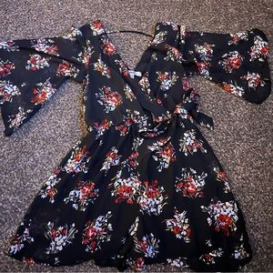 Ladies small romper.